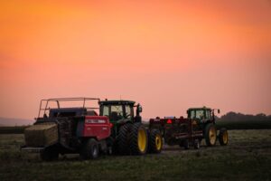 Read more about the article 10 Top Tractors for Efficient Farming