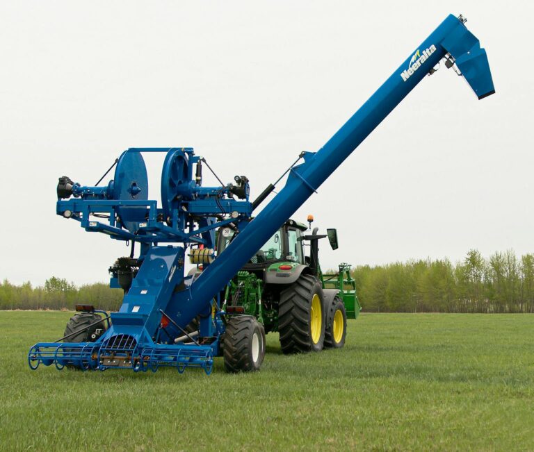 Who Makes the Best Tractors with Lawn and Farm Attachments? 3 Best Tractors with Lawn and Farm