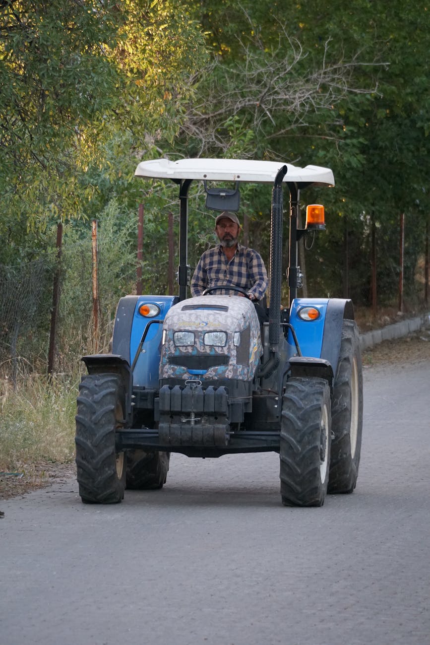 Read more about the article Tractor Hub Caps 10 Things You Need to Know